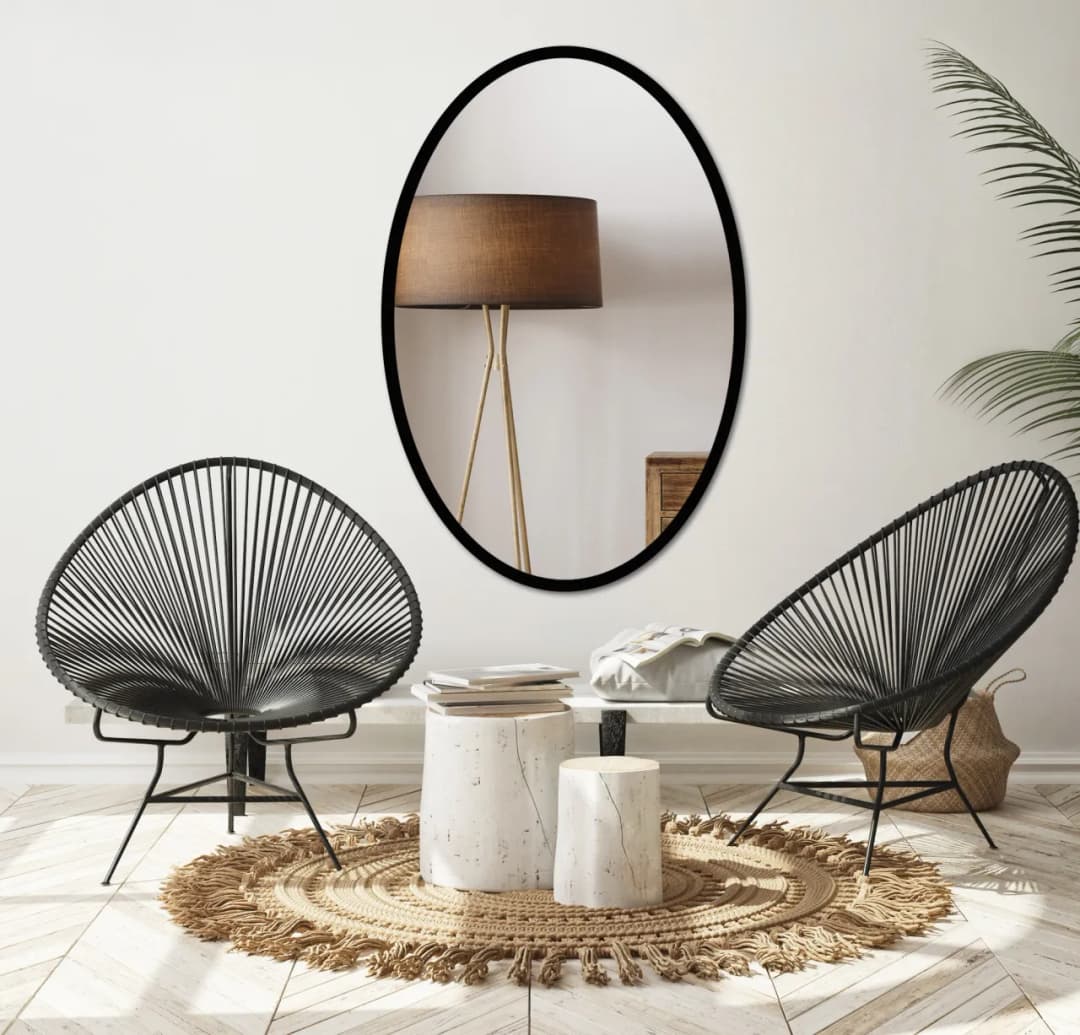 Czarne lustro: Jak odmienić wnętrze? Przewodnik po stylach i poradach
